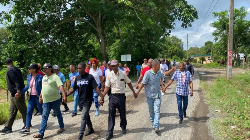 Comunidades de Monte Plata se Unen en Marcha Pacífica contra Minera San Agustín