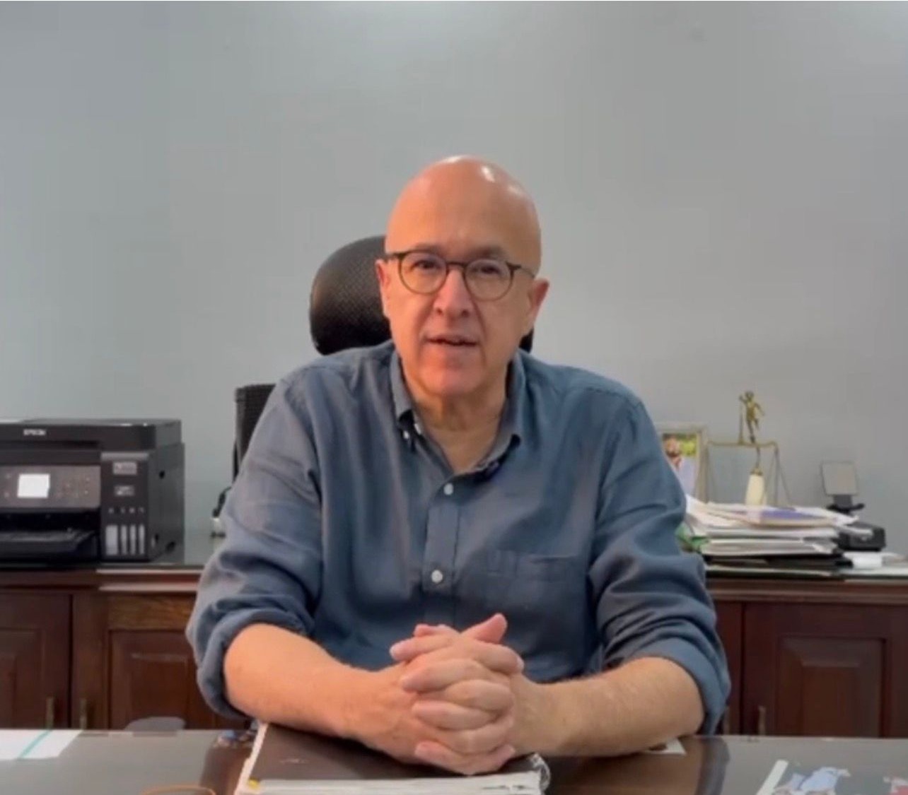 Domínguez Brito Exige Investigación por Irregularidades en Cooperativa de Maestros