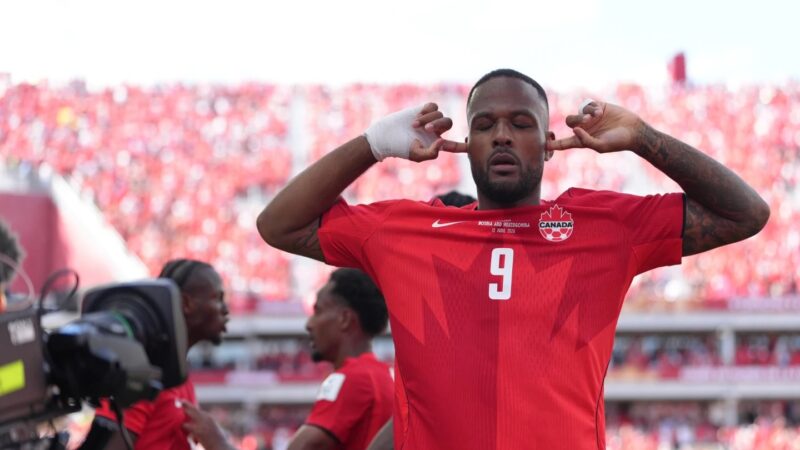 Cyle Larin Rescata a Canadá con un Gol en el Empate ante Bosnia-Herzegovina
