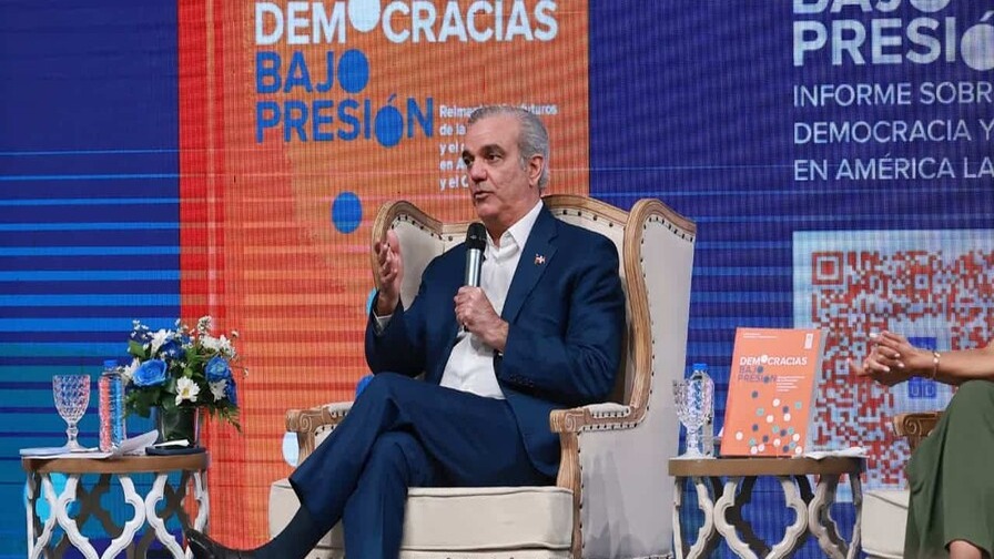 Abinader Resalta Avances Democráticos en Informe del PNUD