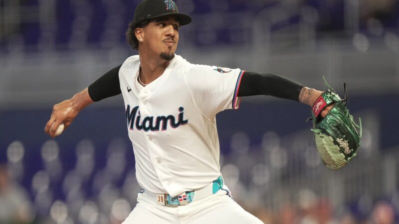 Eury Pérez Brilla en su Regreso y Lleva a Miami a una Victoria Clave