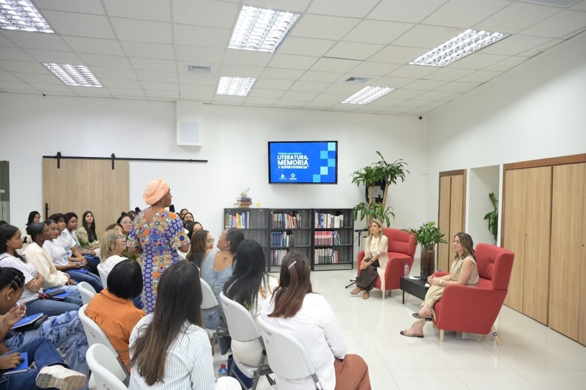 Karina Sainz Borgo: La Literatura como Voz de Resistencia y Memoria