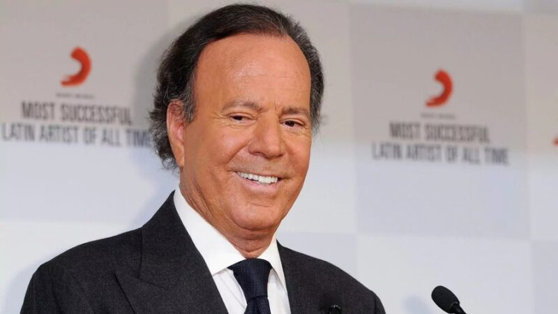 Julio Iglesias Expresa Solidaridad con Venezuela tras Terremotos