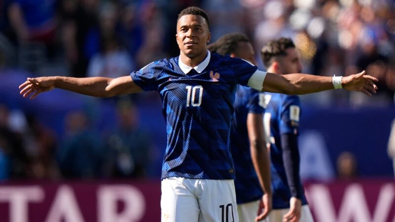 Mbappé Brilla con Doble Gol en la Victoria de Francia sobre Senegal