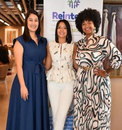 Encuentro ‘Entre Tazas y Emociones’ Fomenta el Bienestar Emocional en Santo Domingo