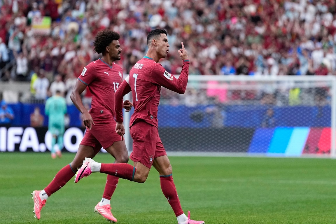 Cristiano Ronaldo hace historia al marcar en seis Mundiales consecutivos