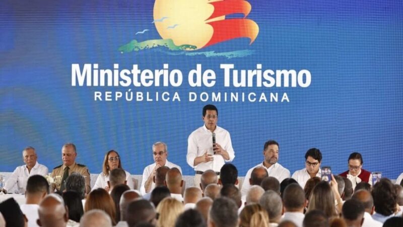 David Collado Resalta el Impulso del Turismo en República Dominicana