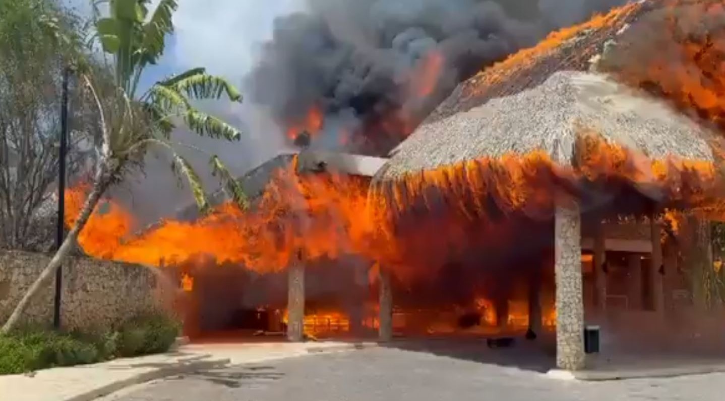 Incendio en Hotel de Bayahíbe Provoca Evacuación de 1,690 Huéspedes