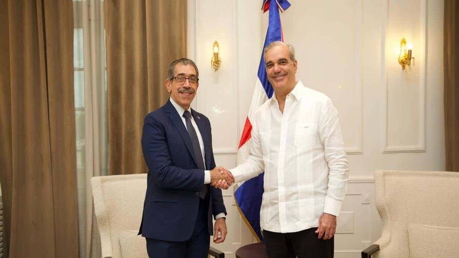 Presidente Abinader y Rector Electo de la UASD Dialogan sobre el Futuro de la Educación Superior
