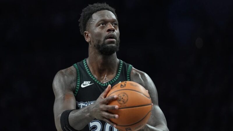 Julius Randle se une a los Nets en un intercambio estratégico de tres equipos