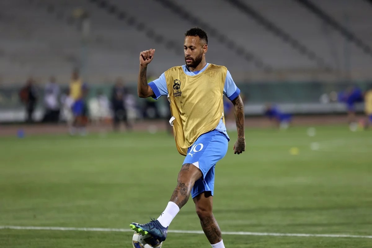 Neymar Regresa a los Entrenamientos con la Selección Brasileña