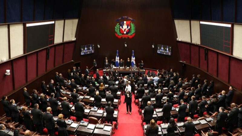 Diputados Modifican y Aprueban Proyecto de Ley de Residuos Sólidos