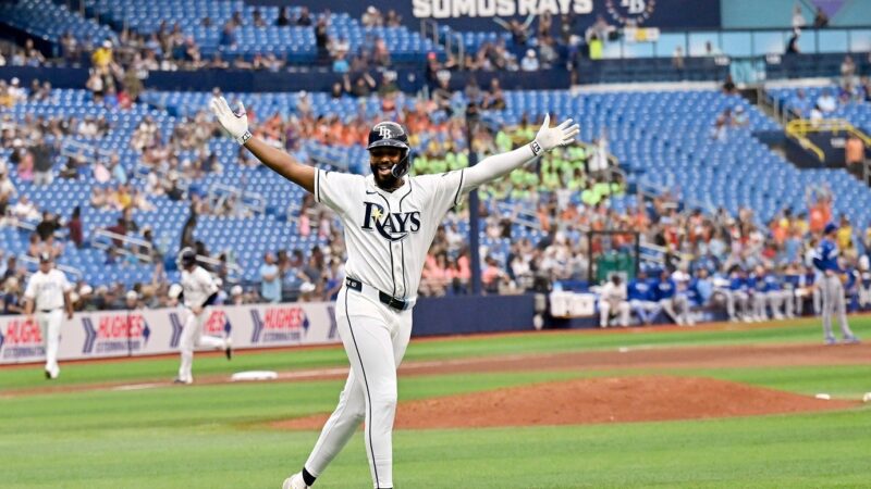 Junior Caminero Brilla con Tres Jonrones en Triunfo de Tampa Bay