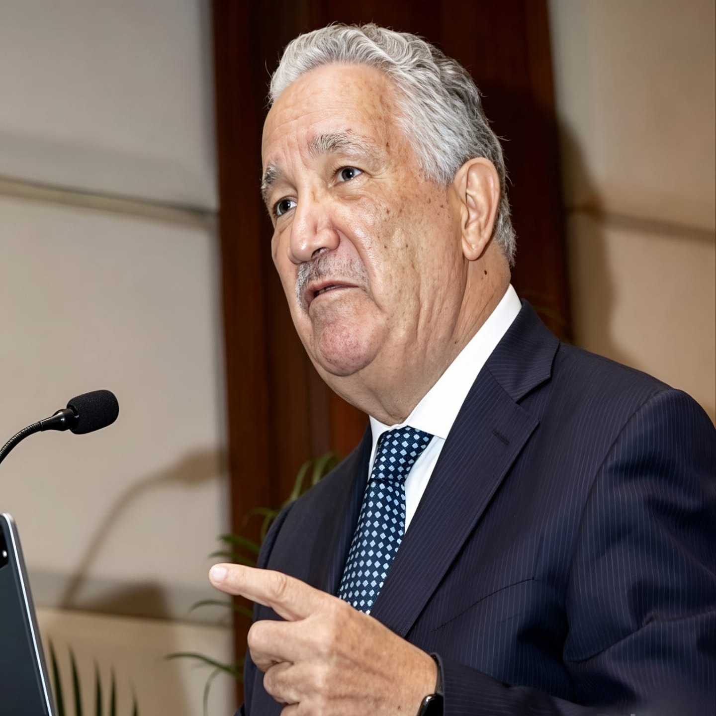 Julio Cross, Pionero del Tenis de Mesa, Será Inmortalizado en el Pabellón de la Fama 2026