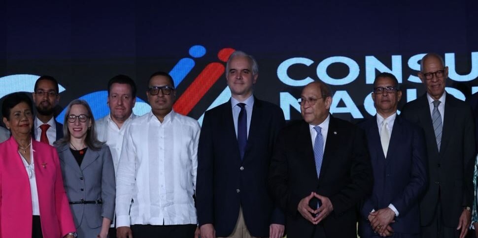 Gobierno Dominicano Lanza Consulta Nacional para Reformar la Educación