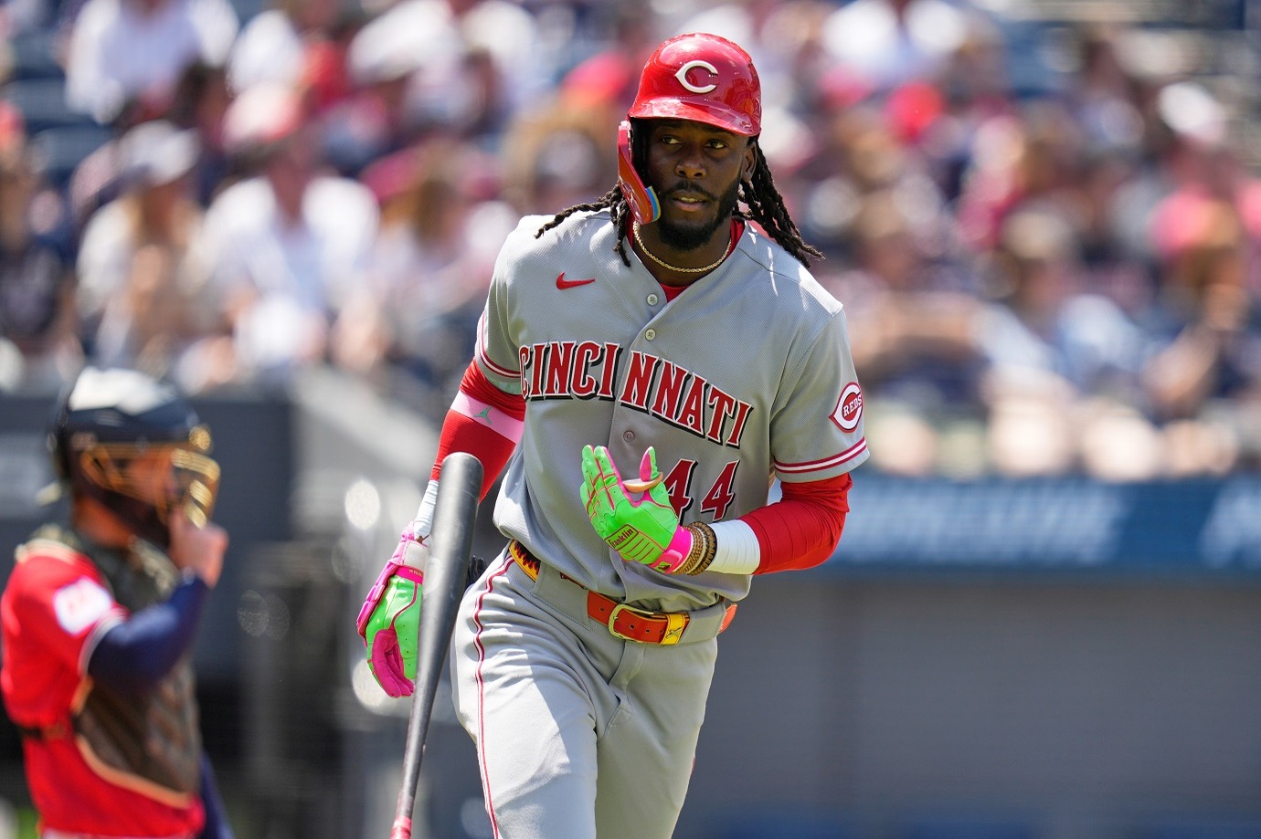 Elly De La Cruz regresa a los Rojos tras superar lesión