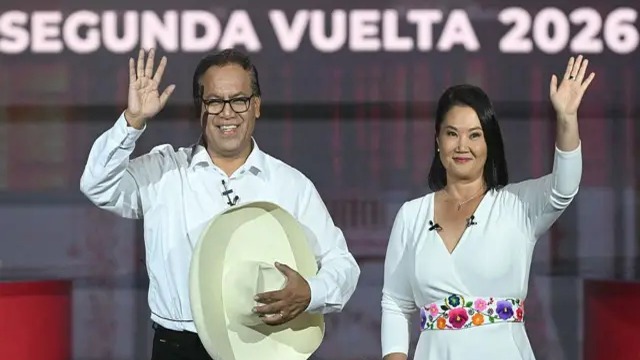 Fujimori y Sánchez en Reñida Contienda Electoral en Perú