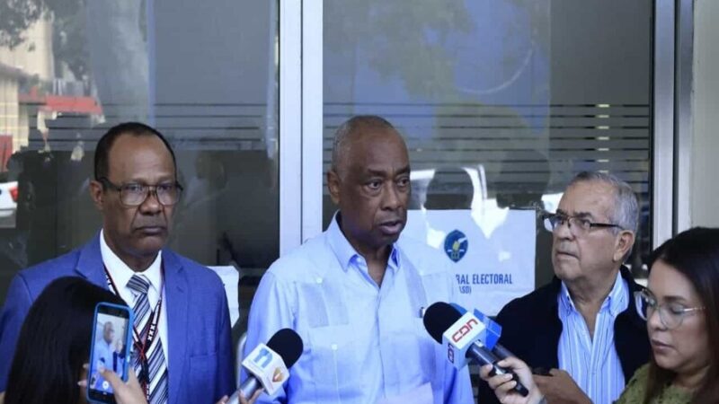 Jorge Asjana Lidera Elección de Rector en la UASD con Amplio Margen