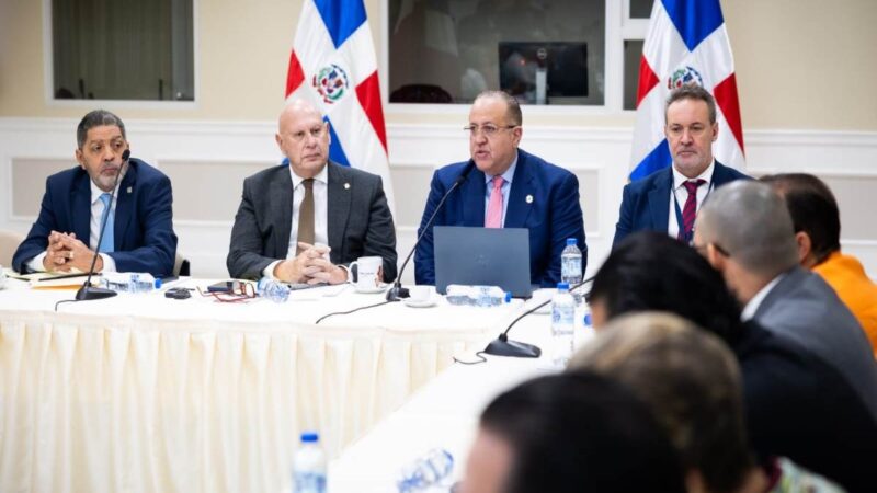 El 1% Más Rico Soportará el 90% de la Nueva Recaudación Fiscal, Afirma Magín Díaz