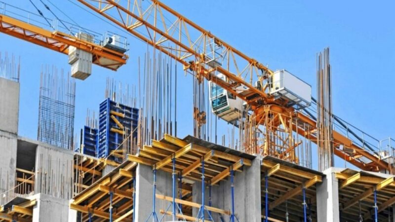 Conflictos internacionales desafían recuperación del sector construcción en RD