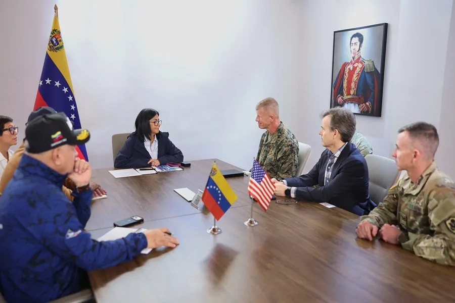 Delcy Rodríguez y Expertos de EE.UU. Coordinan Rescate Tras Terremotos en Venezuela