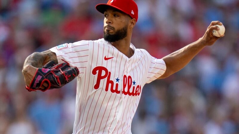 Cristopher Sánchez: El Dominicano que Aspira a una Nueva Racha Triunfal
