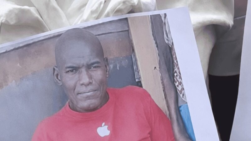 Familia Busca Respuestas por Desaparición de Dominicano Deportado a Haití
