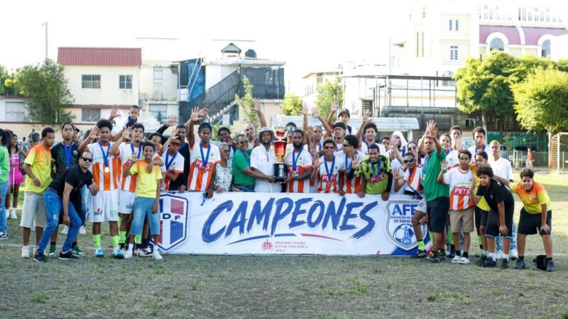 Pueblo Arriba se Corona por Quinto Año Consecutivo en el Fútbol de Moca