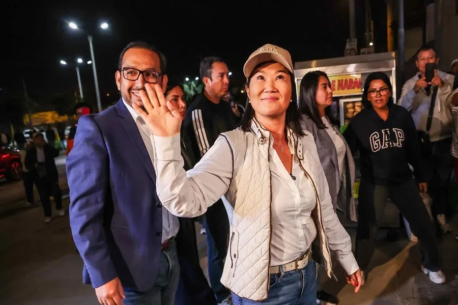 Keiko Fujimori Pronostica Cambio Político en Colombia