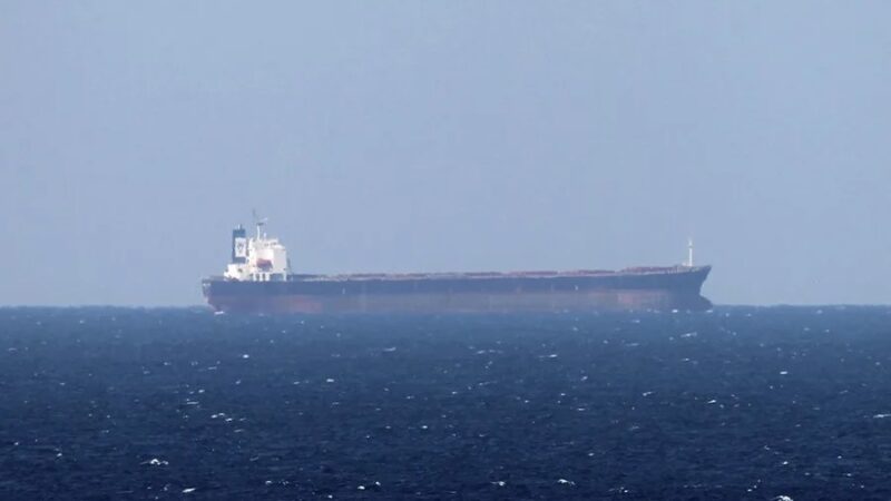 Irán Retoma Exportaciones de Petróleo tras Prolongado Bloqueo Naval