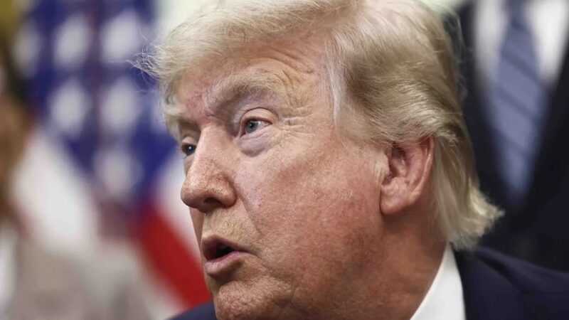 Trump y el Estanque Reflectante: Una Preocupación Nacional