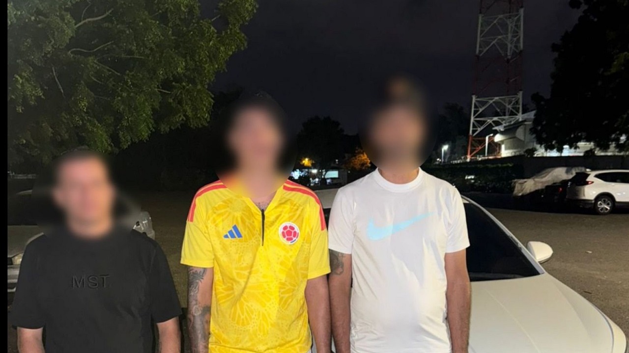 Capturan a Tres Colombianos por Robo Millonario en Santiago