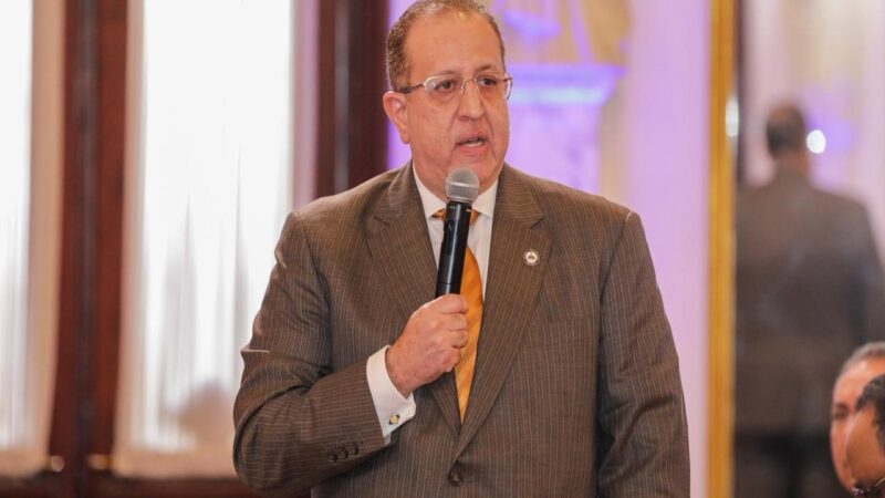 Ministro de Hacienda Respalda Plan Anti-Crisis del Gobierno
