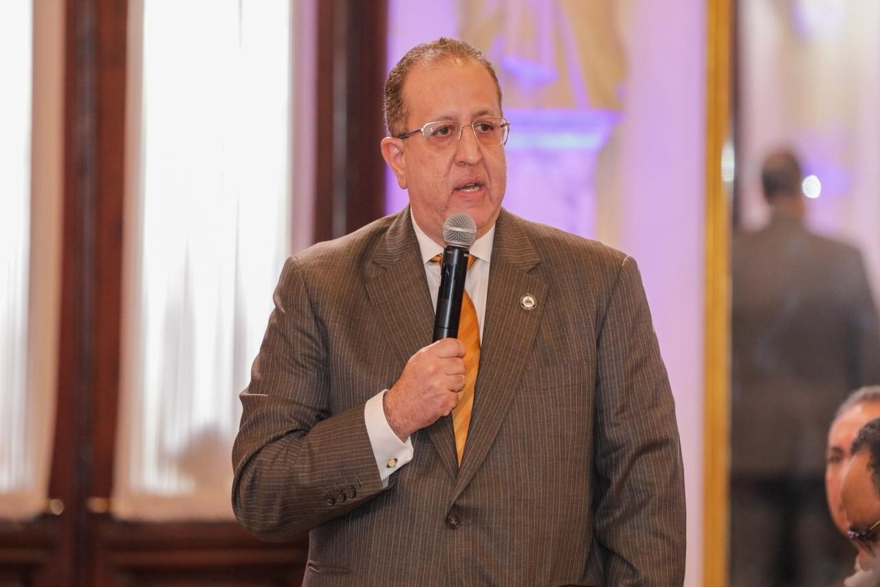 Ministro de Hacienda Respalda Plan Anti-Crisis del Gobierno