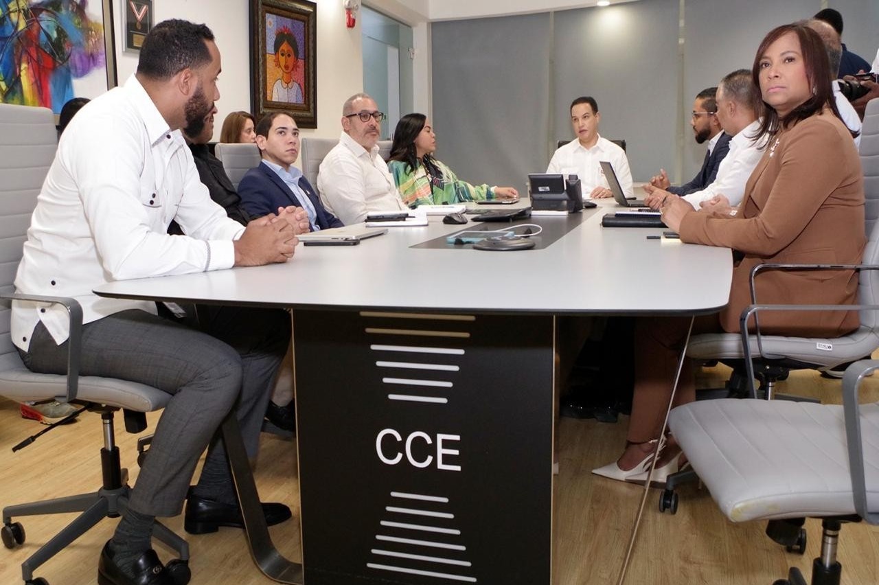 ETED implementa medidas preventivas ante temporada ciclónica 2026