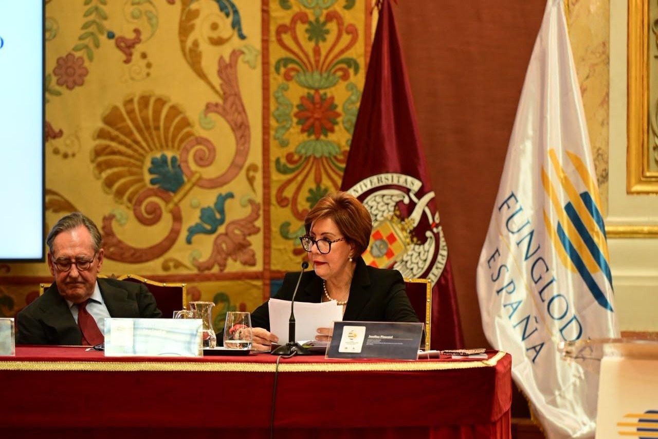 Josefina Pimentel Lidera Panel sobre Cooperación Académica en Madrid