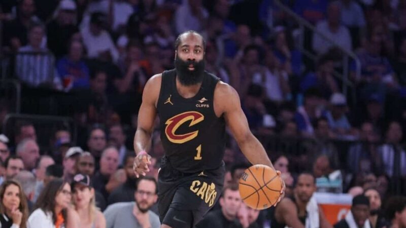 James Harden Arrestado en Houston por Portar Arma Ilegal