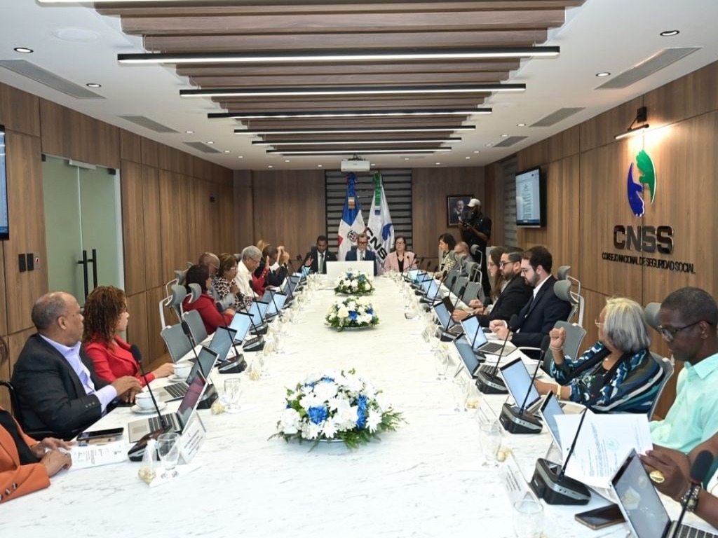 CNSS Liberará Más de RD$6,000 Millones en Aportes para Maestros