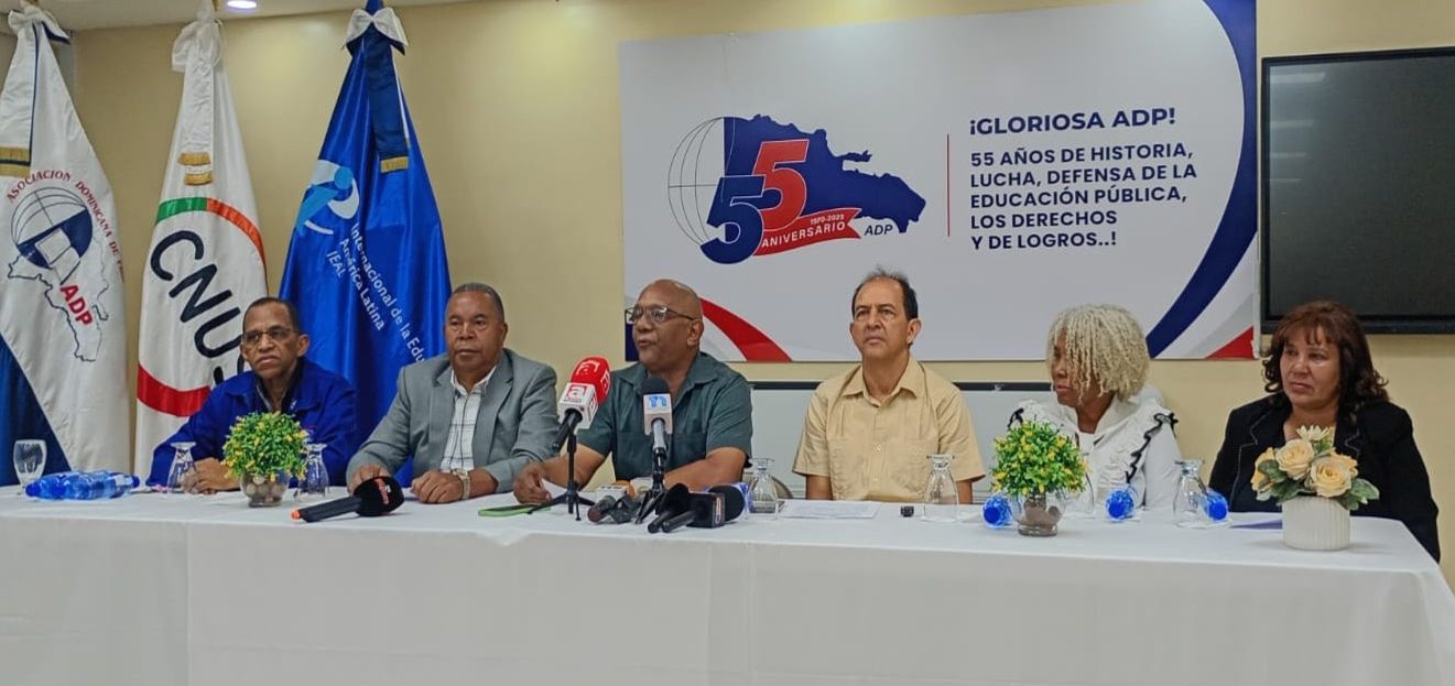 Gremios Magisteriales Inician Consultas Nacionales para Reformar la Educación