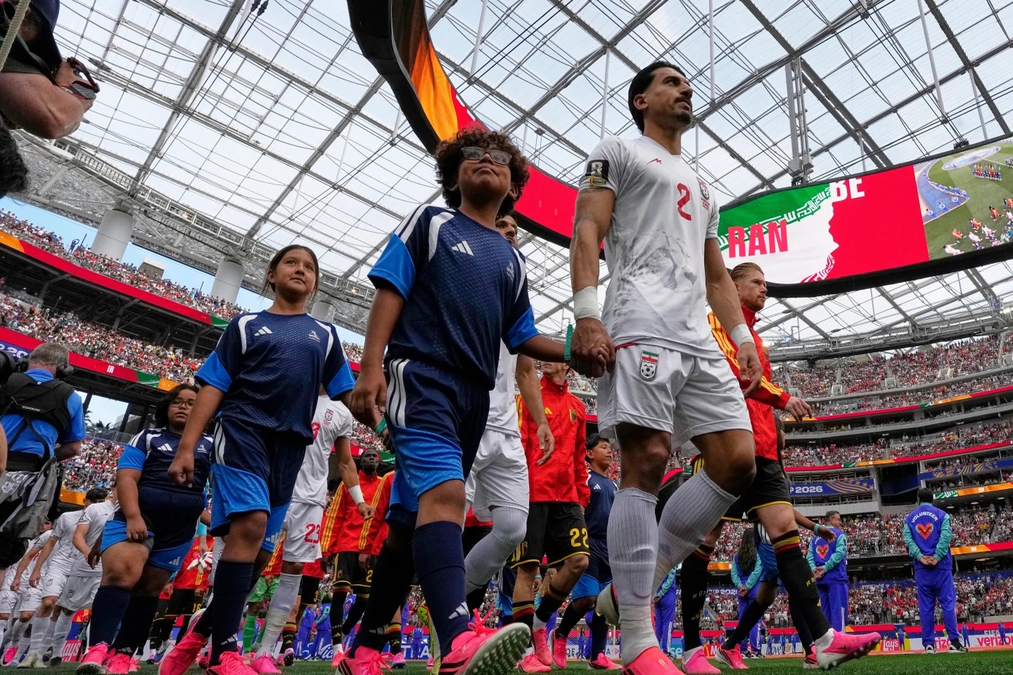Irán enfrenta desafíos extradeportivos en el Mundial