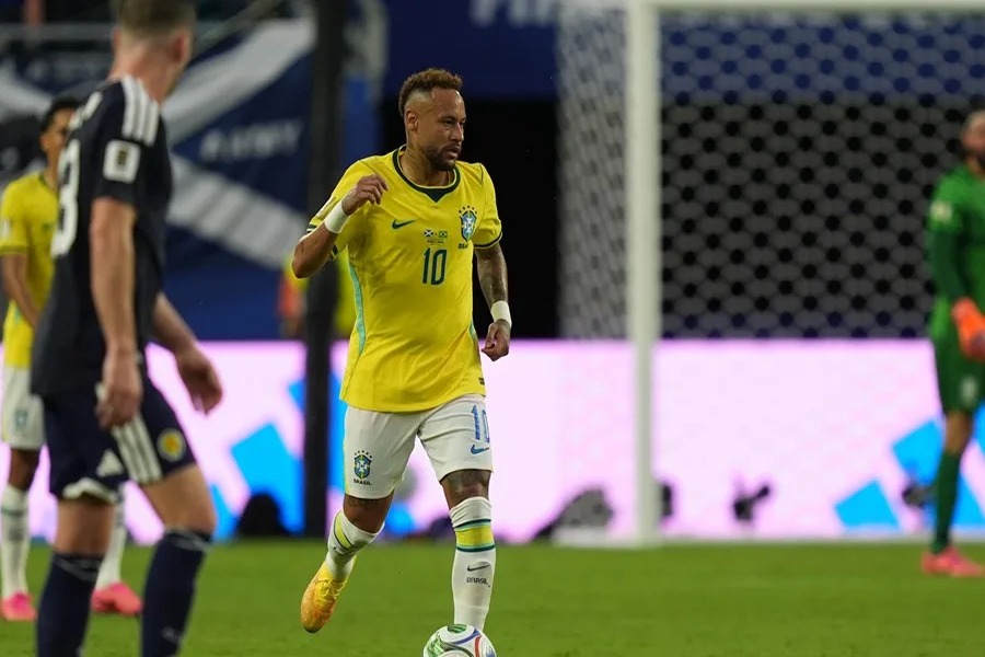 Brasil Celebra Liderato y el Regreso Triunfal de Neymar