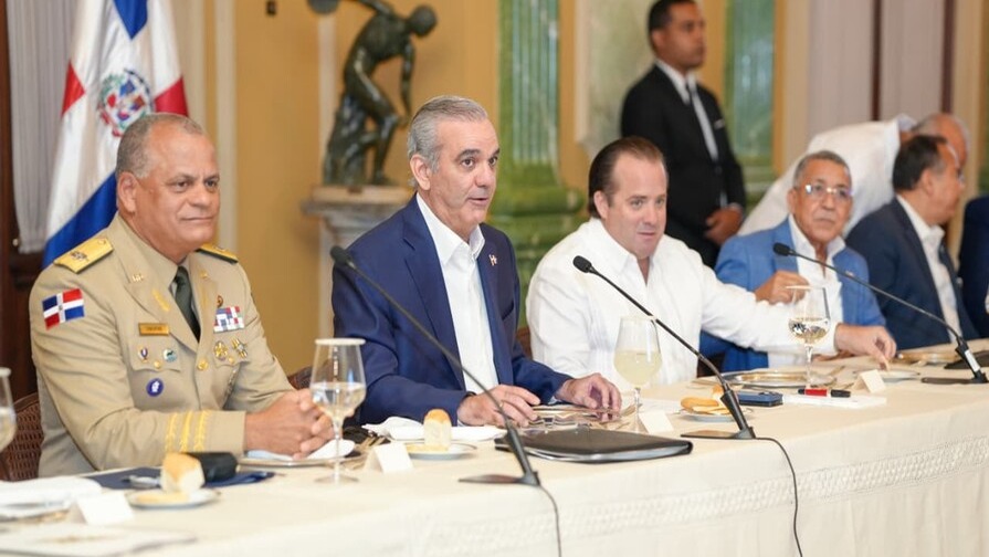 Gobierno Dominicano Fortalecerá Frontera con Ampliación de Verja y Nuevo Mercado Binacional