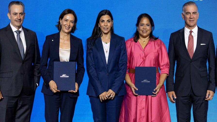 República Dominicana: Crecimiento Económico y Desafíos Estructurales