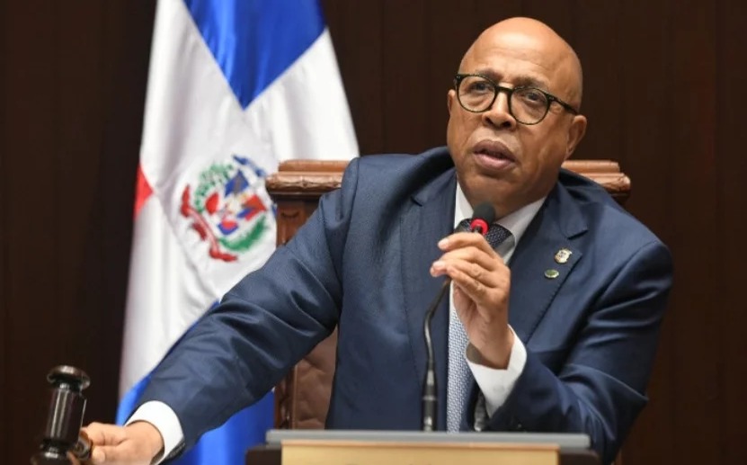 Alfredo Pacheco Defiende la Rigurosidad del Congreso en la Aprobación del Código Penal