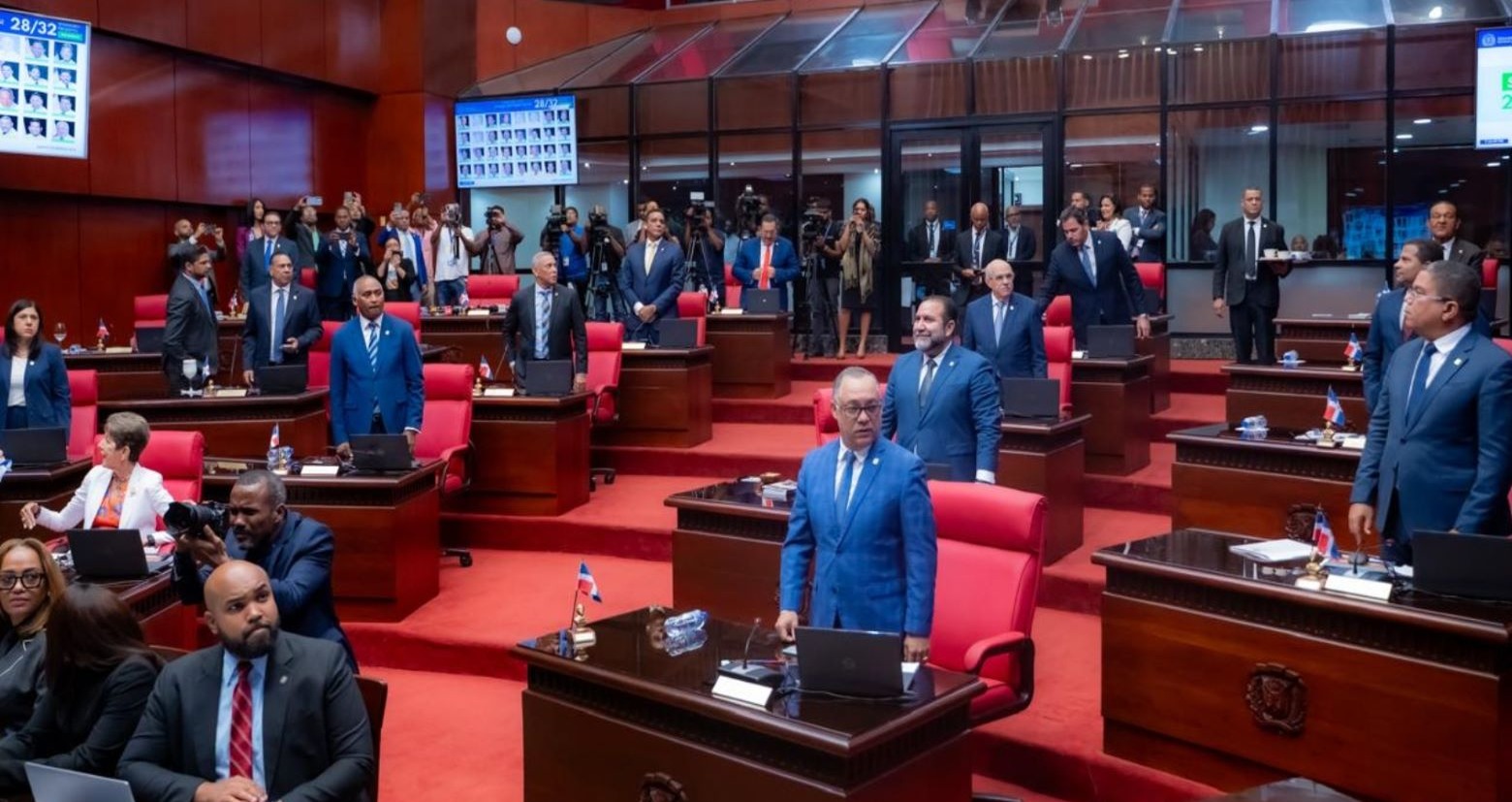 Senado Dominicano Aprueba Reformas al Código Penal con 32 Modificaciones