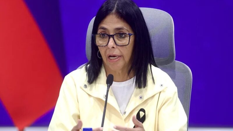 Delcy Rodríguez Enfrenta Problemas de Salud Mientras Lidera Respuesta a Terremoto en Venezuela