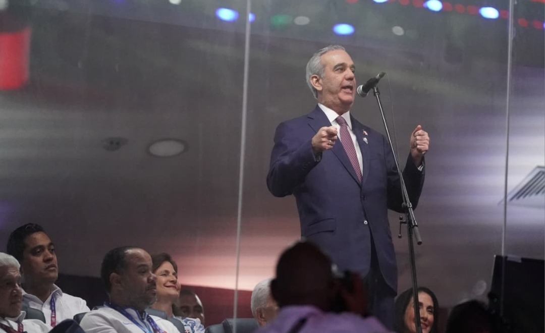 Presidente Abinader Inaugura los Juegos del Centenario con Espectacular Ceremonia