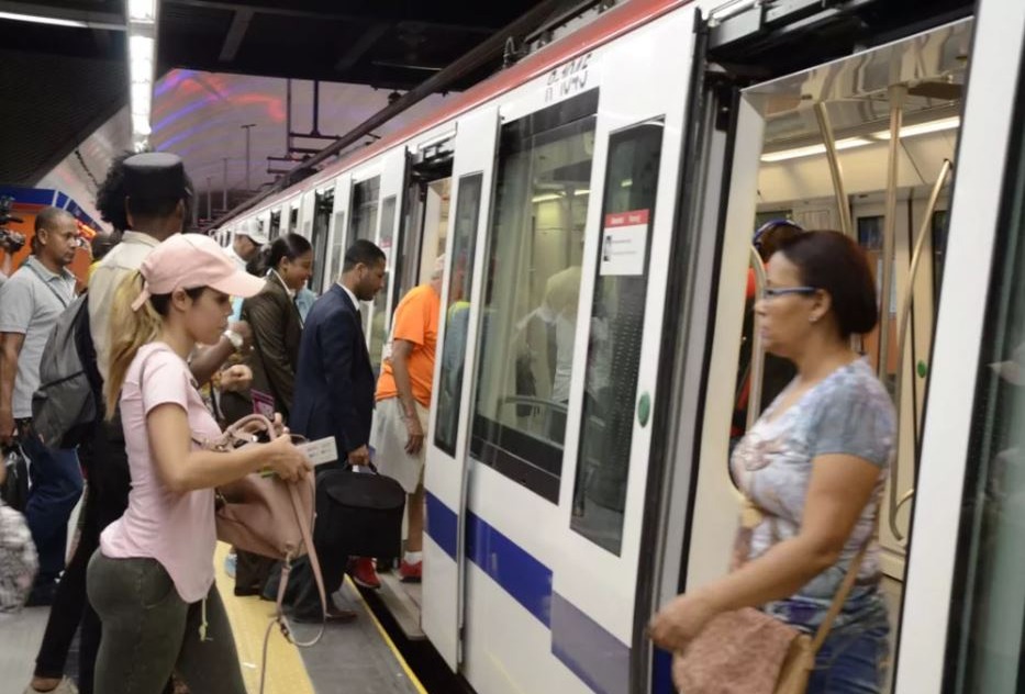 Tarifa Integrada Revoluciona el Transporte Público en Santo Domingo