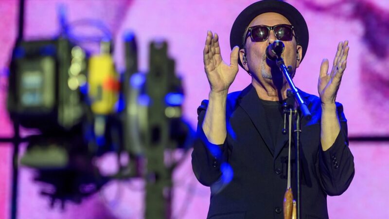 Rubén Blades Inicia su Gira Española con un Espectáculo Multicultural en Sevilla