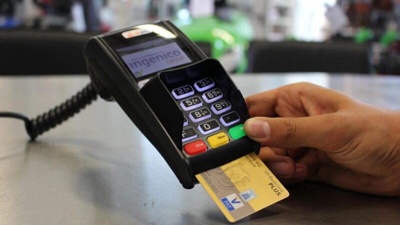 Impacto del Aumento de Impuestos a Transacciones Electrónicas en la Economía Dominicana